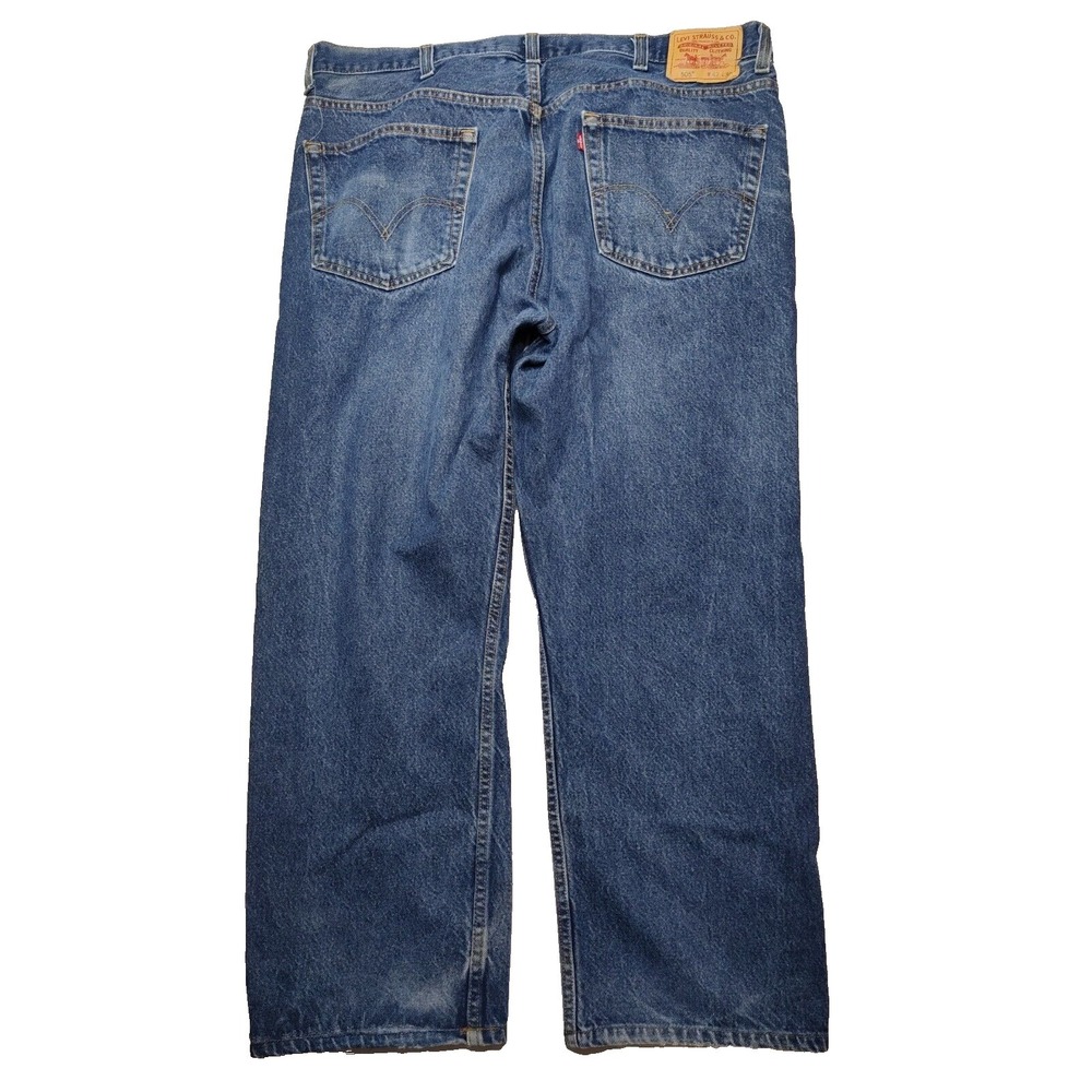 VTG Y2K LEVIS 505 - Men 42X30 Regular Fit Cotton Medium Wash Denim Blue Jeans